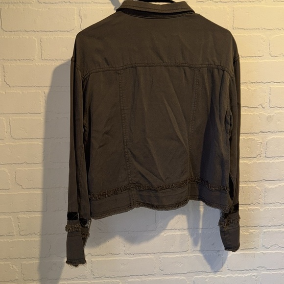 Fate green jacket olive Women's Brown Jacket medium NEW lightweight - Picture 5 of 5